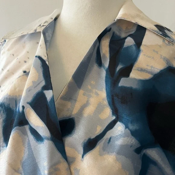 NWT Donna Karan Blue and White Asymmetrical Tie Front Dress - Picture 3 of 7